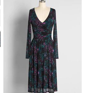 Modcloth Pardon My Mesh Midi Dress Size M